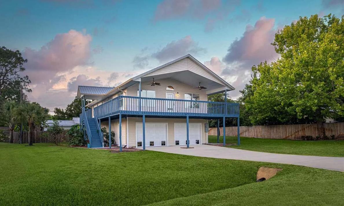 Five Bedroom Home In The Heart Of St Aug Beach セント・オーガスティン エクステリア 写真