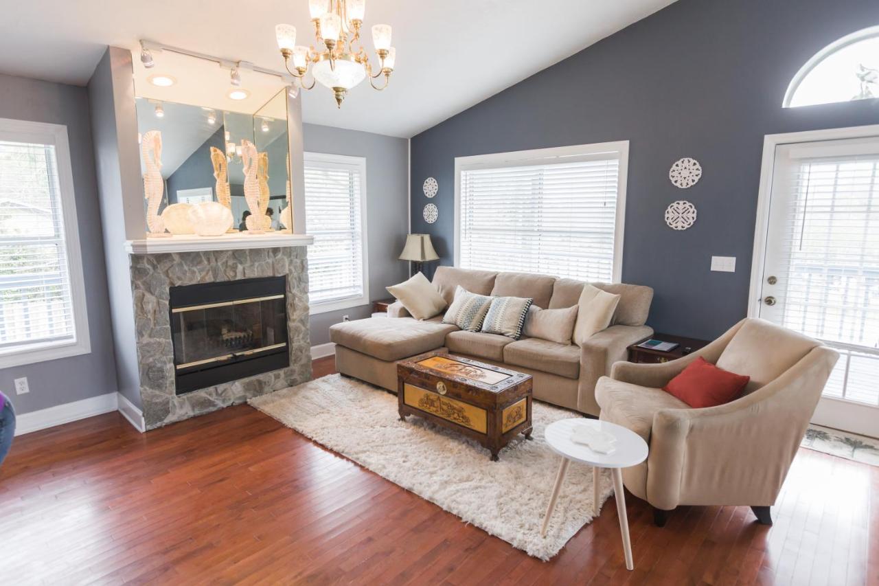 Five Bedroom Home In The Heart Of St Aug Beach セント・オーガスティン エクステリア 写真