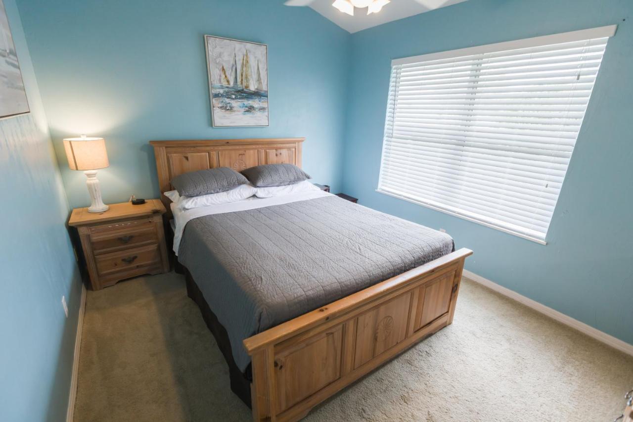 Five Bedroom Home In The Heart Of St Aug Beach セント・オーガスティン エクステリア 写真