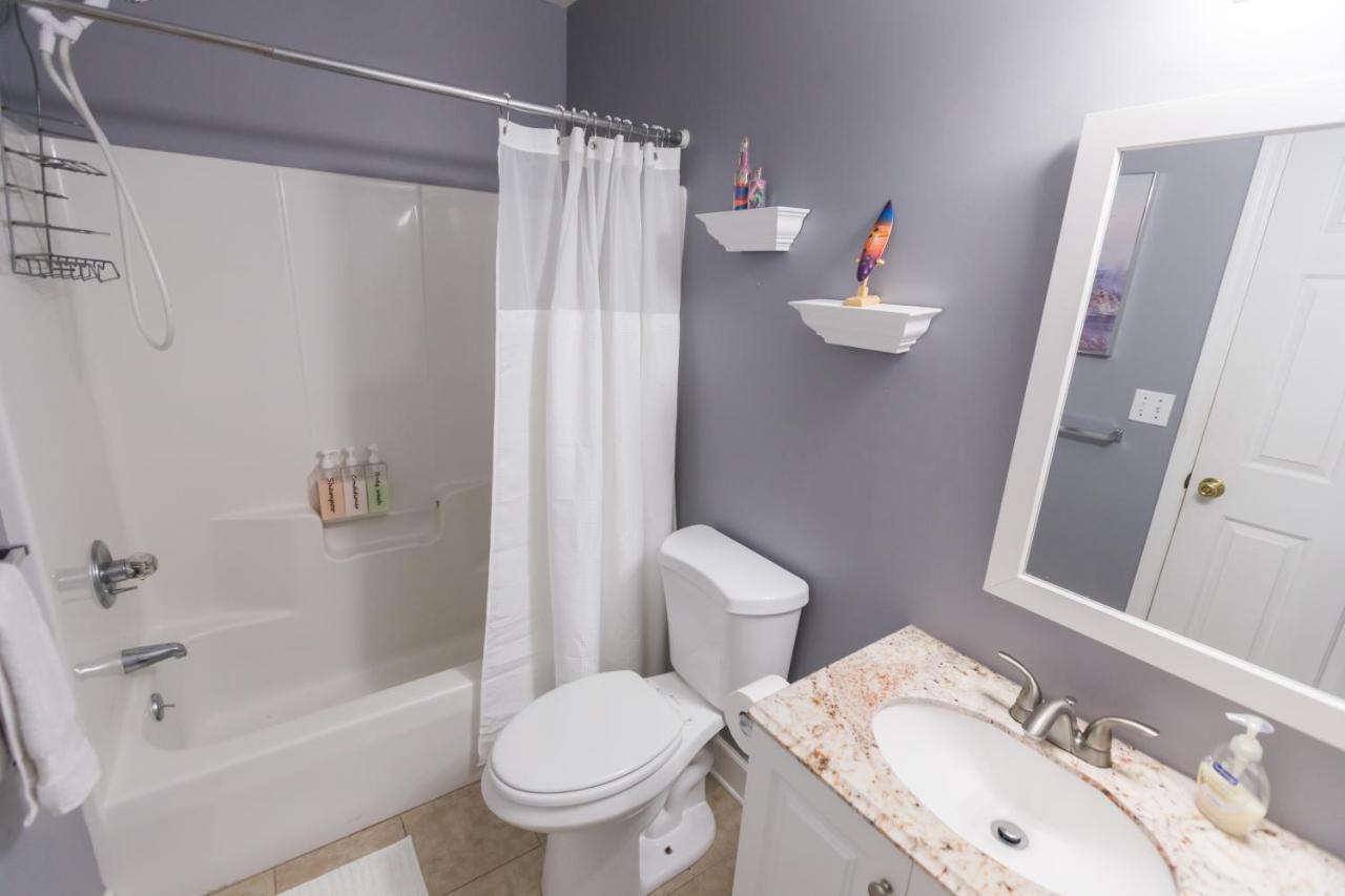 Five Bedroom Home In The Heart Of St Aug Beach セント・オーガスティン エクステリア 写真